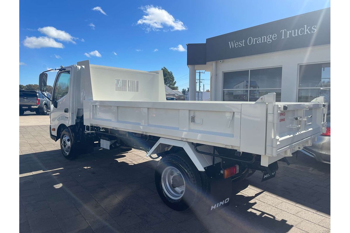 2024 Hino 300 Series 717 Tipper