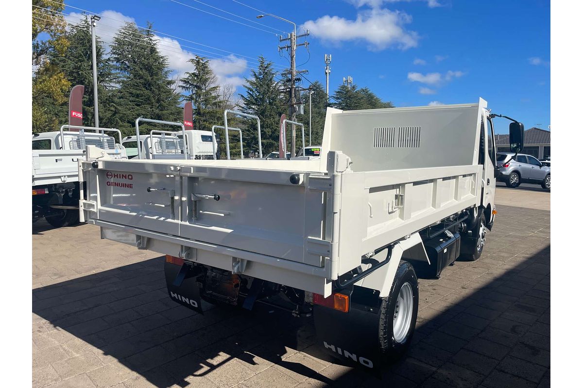 2024 Hino 300 Series 717 Tipper