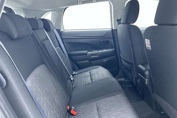 2019 Mitsubishi ASX ES XC