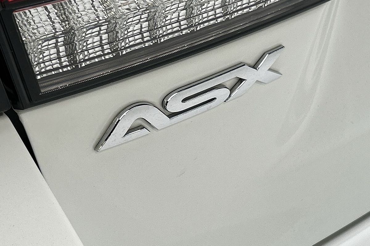 2019 Mitsubishi ASX ES XC