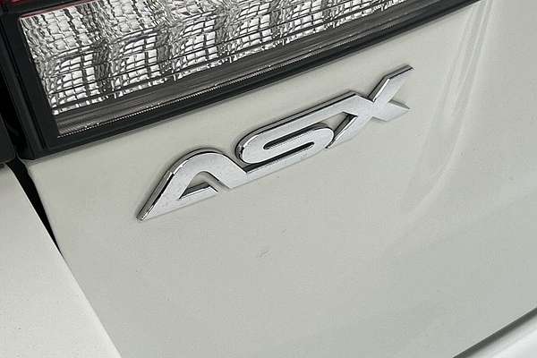 2019 Mitsubishi ASX ES XC