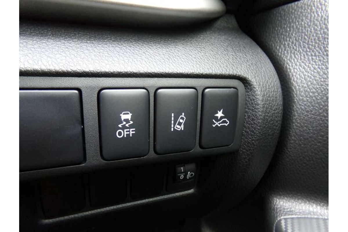 2024 Mitsubishi Eclipse Cross LS YB