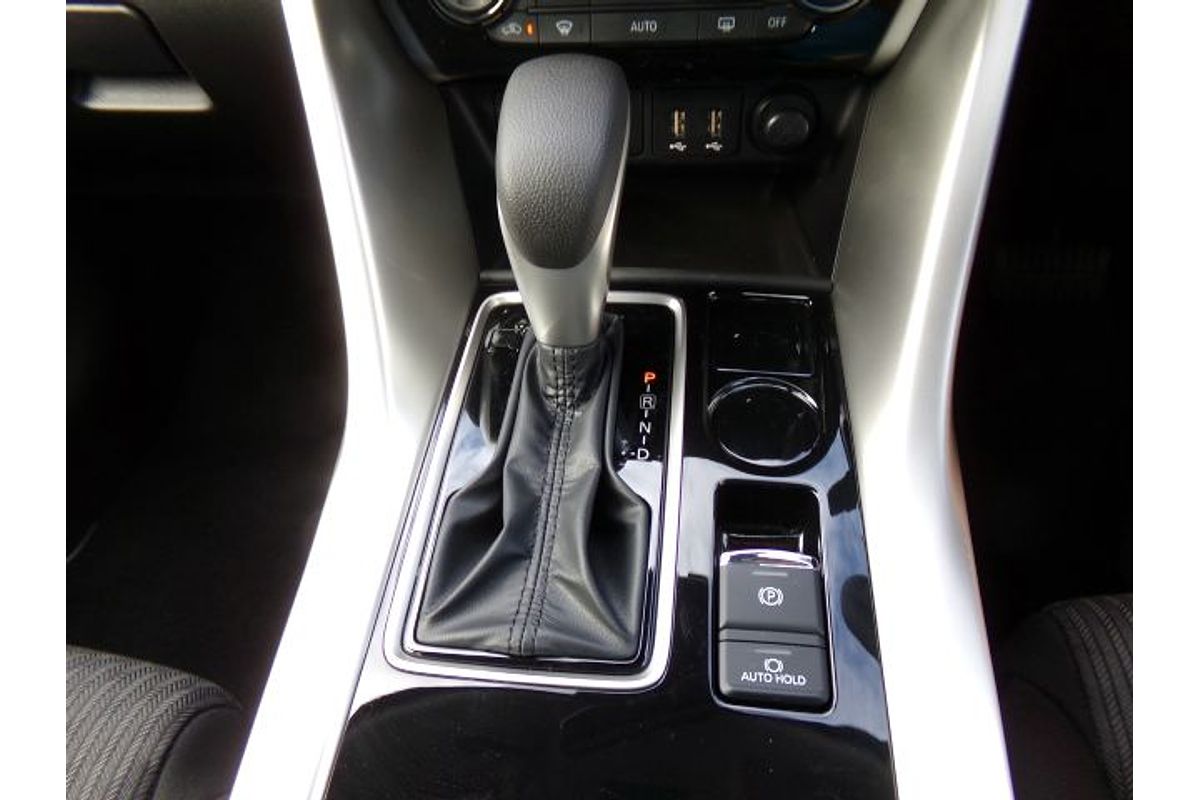 2024 Mitsubishi Eclipse Cross LS YB