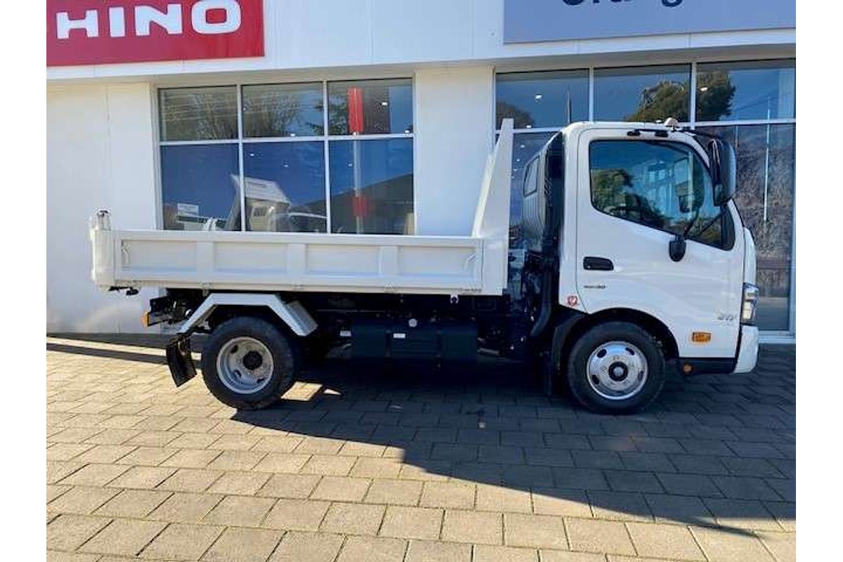 2024 Hino 300 Series 617 Tipper SWB