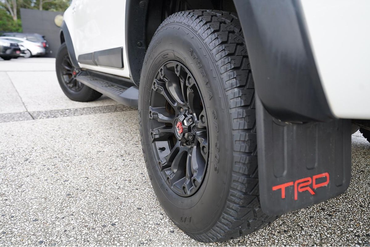 2017 Toyota Hilux 4x4 Hilux 4x4 SR5 2.8L T Diesel Automatic Double Cab