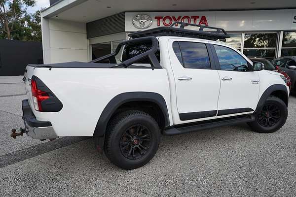 2017 Toyota Hilux 4x4 Hilux 4x4 SR5 2.8L T Diesel Automatic Double Cab