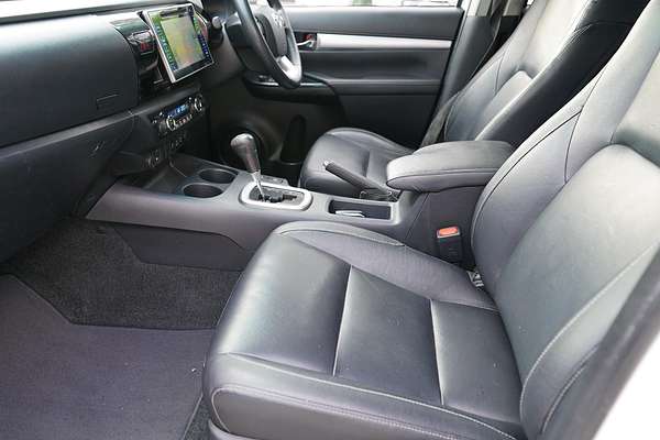 2017 Toyota Hilux 4x4 Hilux 4x4 SR5 2.8L T Diesel Automatic Double Cab
