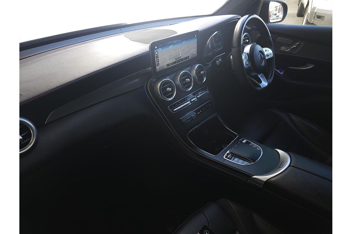 2022 Mercedes-Benz GLC-Class GLC300 C253