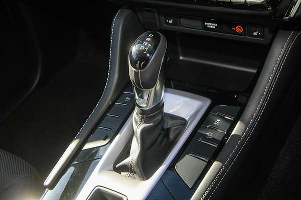 2025 Isuzu MU-X LS-T