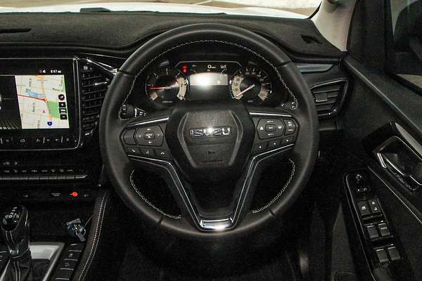 2025 Isuzu MU-X LS-T