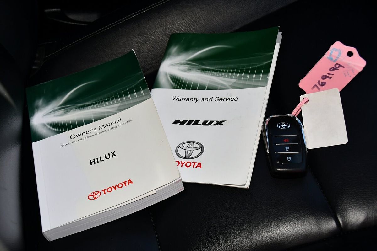 2018 Toyota Hilux SR5 GUN126R 4X4