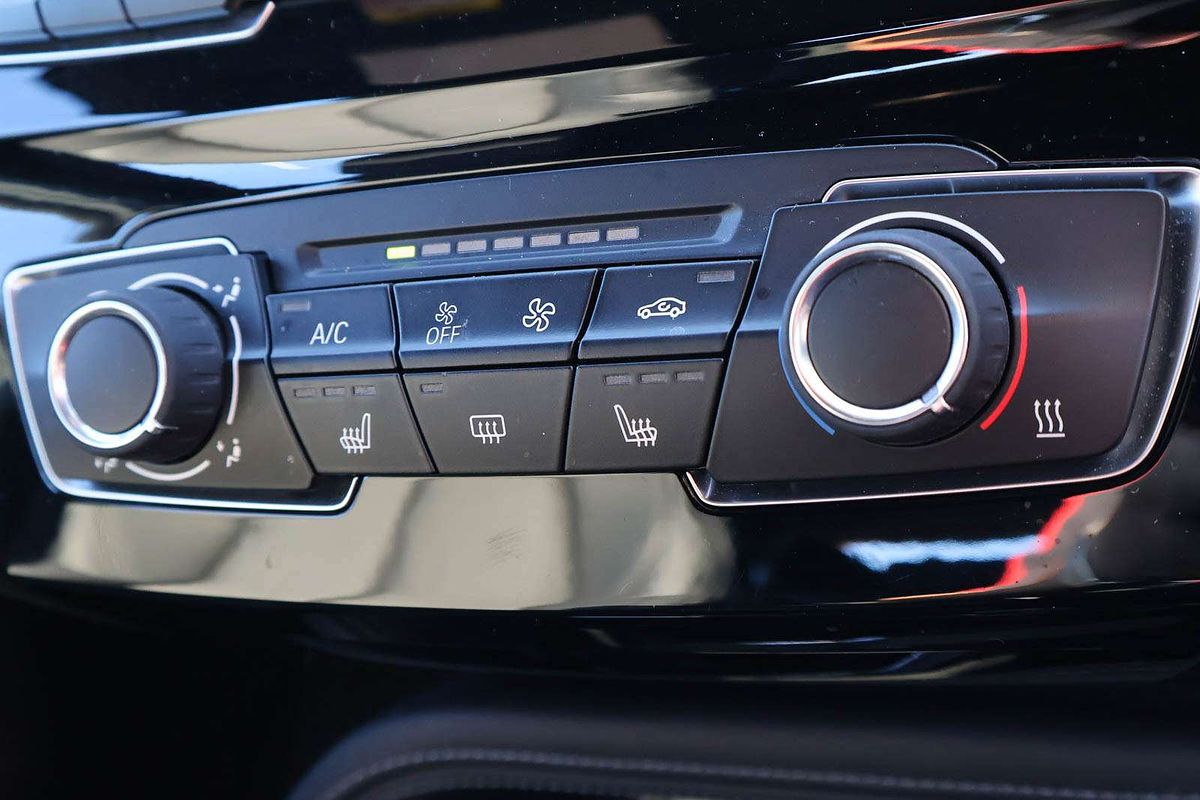 2020 BMW X1 sDrive20i F48 LCI