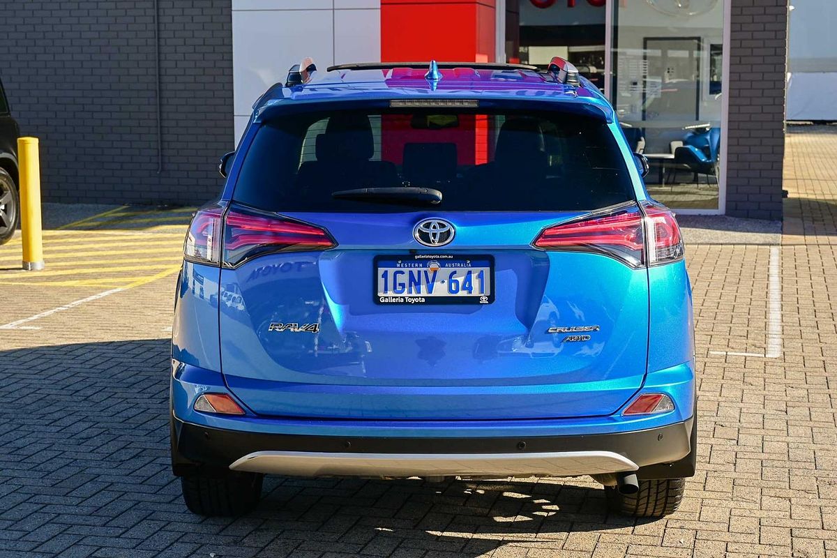 2018 Toyota RAV4 Cruiser ASA44R
