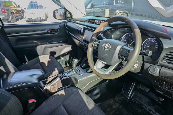 2018 Toyota Hilux SR GUN126R 4X4