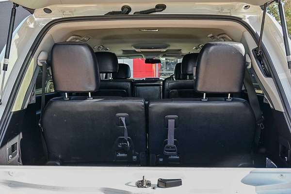 2012 Toyota Landcruiser Sahara VDJ200R