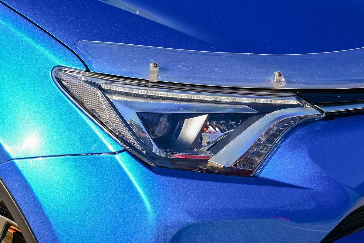 2018 Toyota RAV4 Cruiser ASA44R