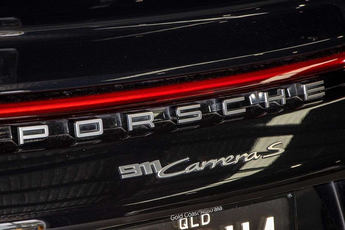 2021 Porsche 911 Carrera S 992