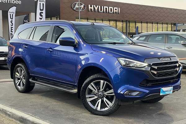 2023 Isuzu MU-X LS-T