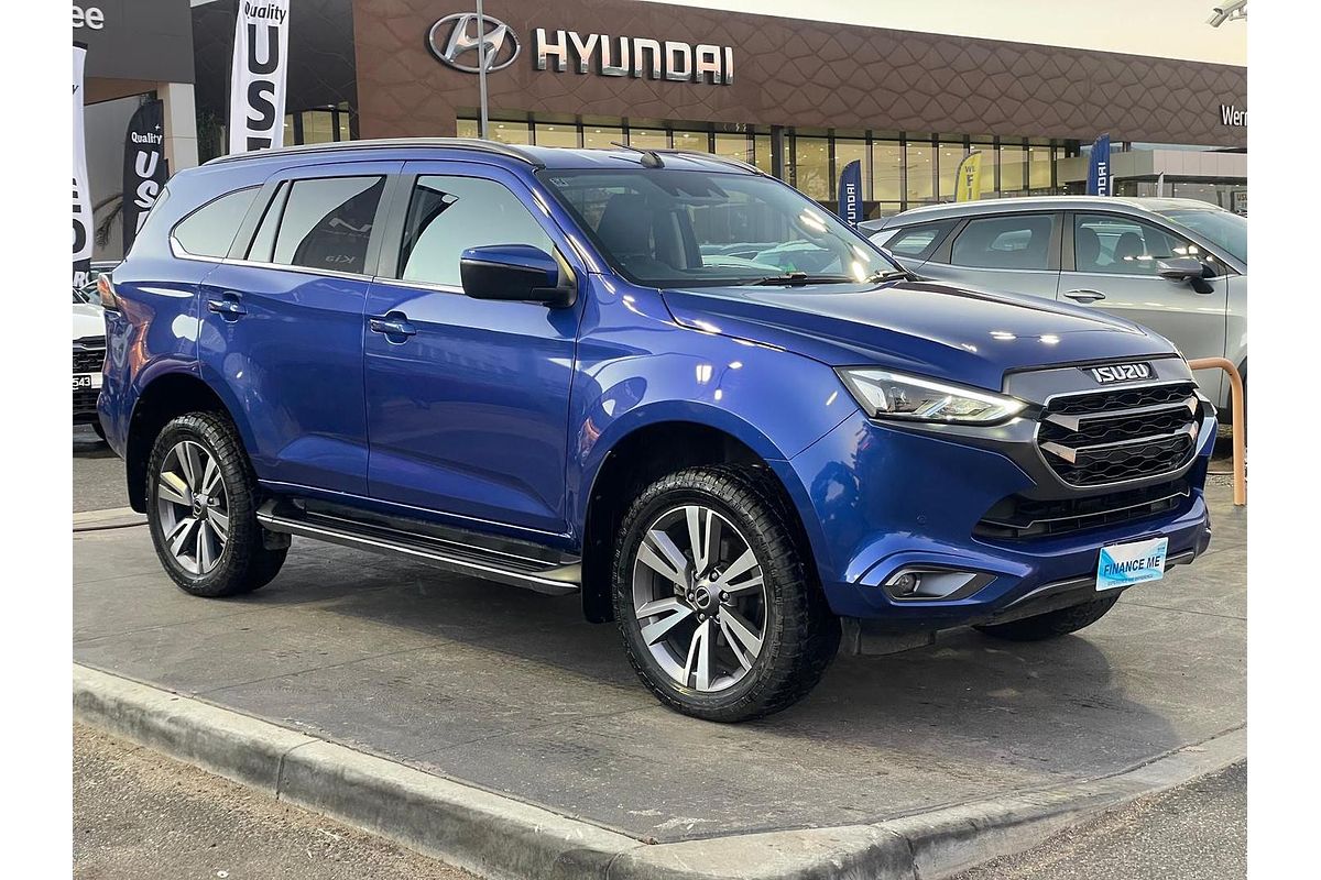 2023 Isuzu MU-X LS-T