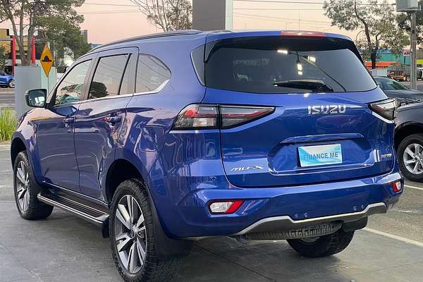 2023 Isuzu MU-X LS-T