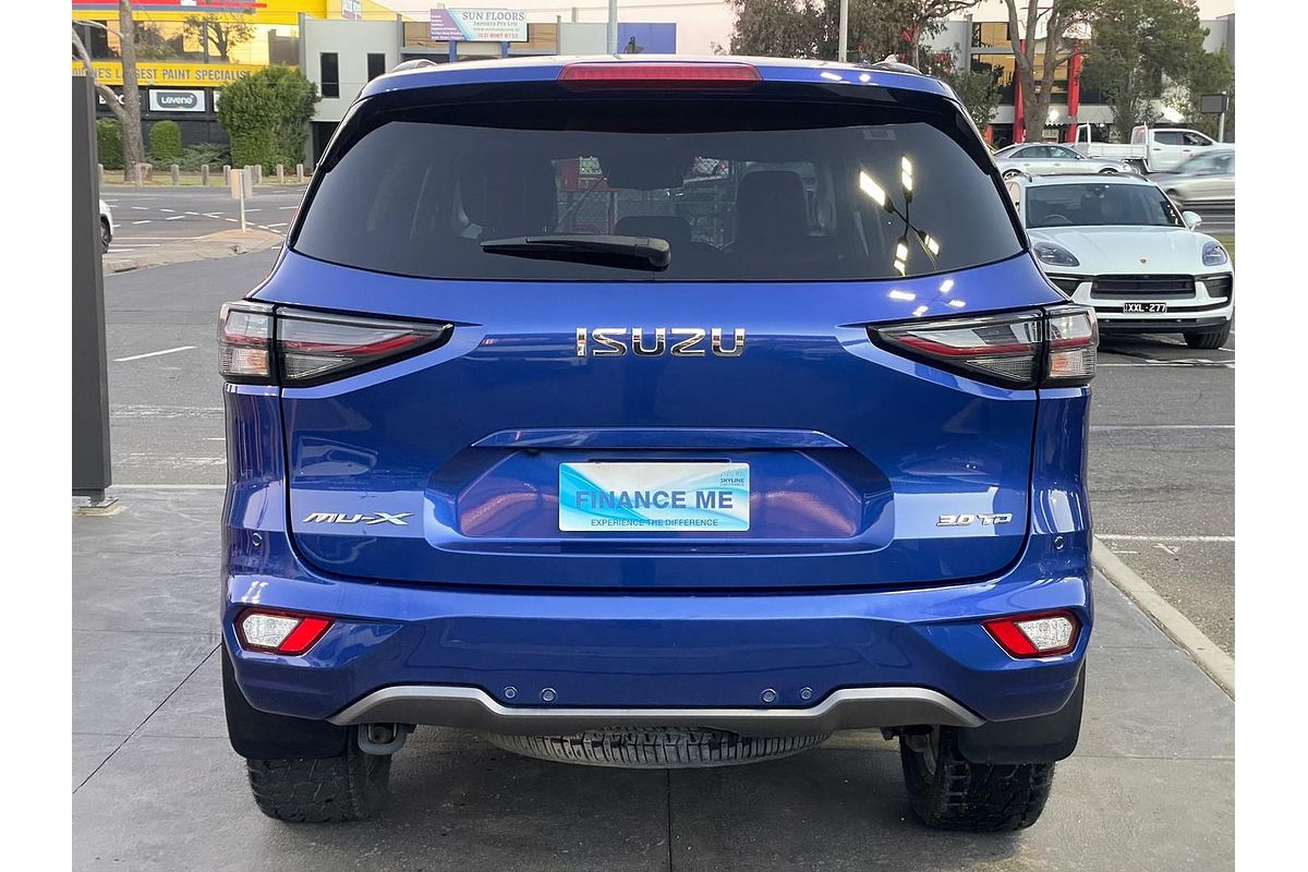 2023 Isuzu MU-X LS-T