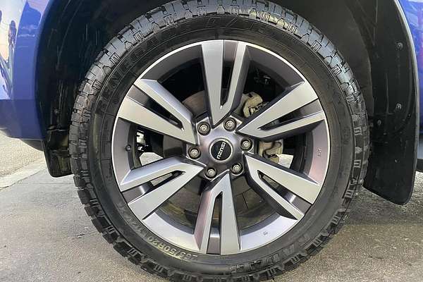 2023 Isuzu MU-X LS-T