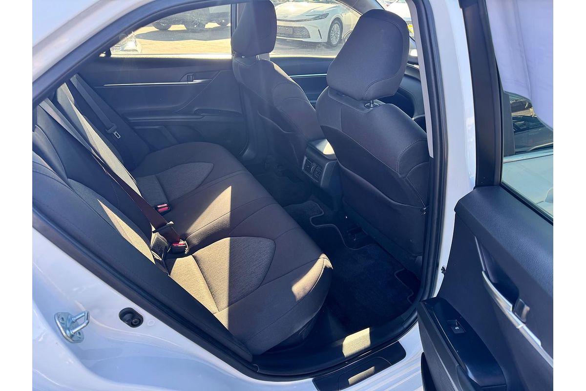 2020 Toyota Camry Ascent AXVH71R