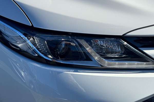 2020 Toyota Camry Ascent AXVH71R