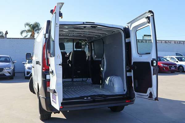 2022 Mitsubishi Express GLX SN LWB