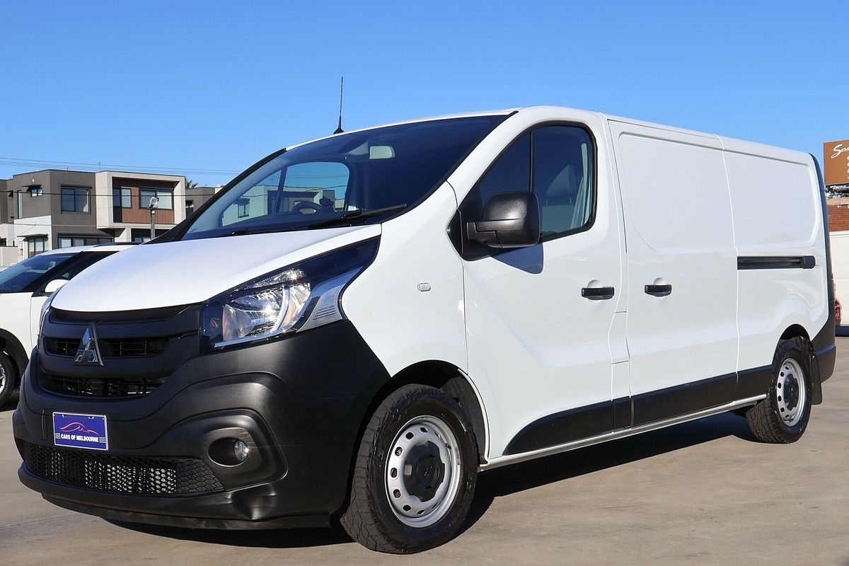 2022 Mitsubishi Express GLX SN LWB