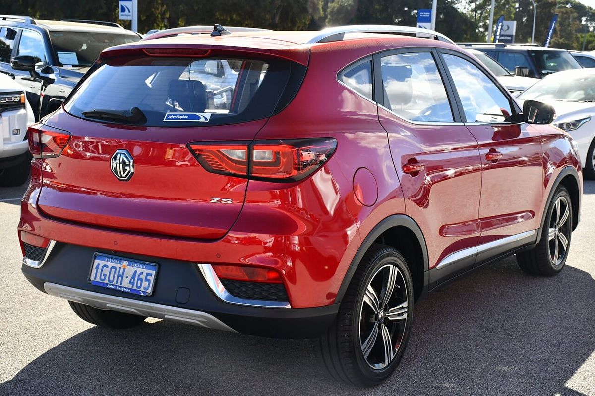 2018 MG ZS Essence AZS1