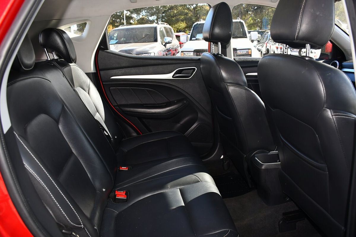 2018 MG ZS Essence AZS1