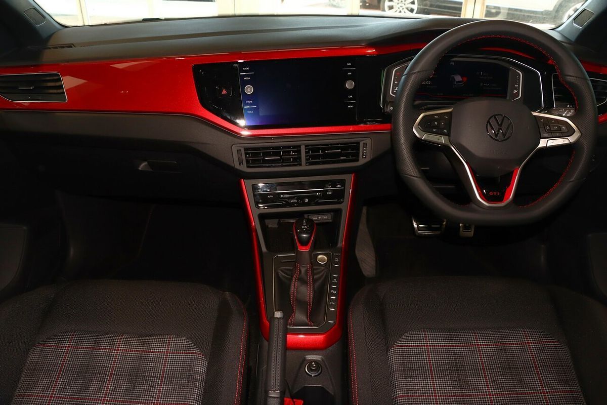 2025 Volkswagen Polo GTI AE