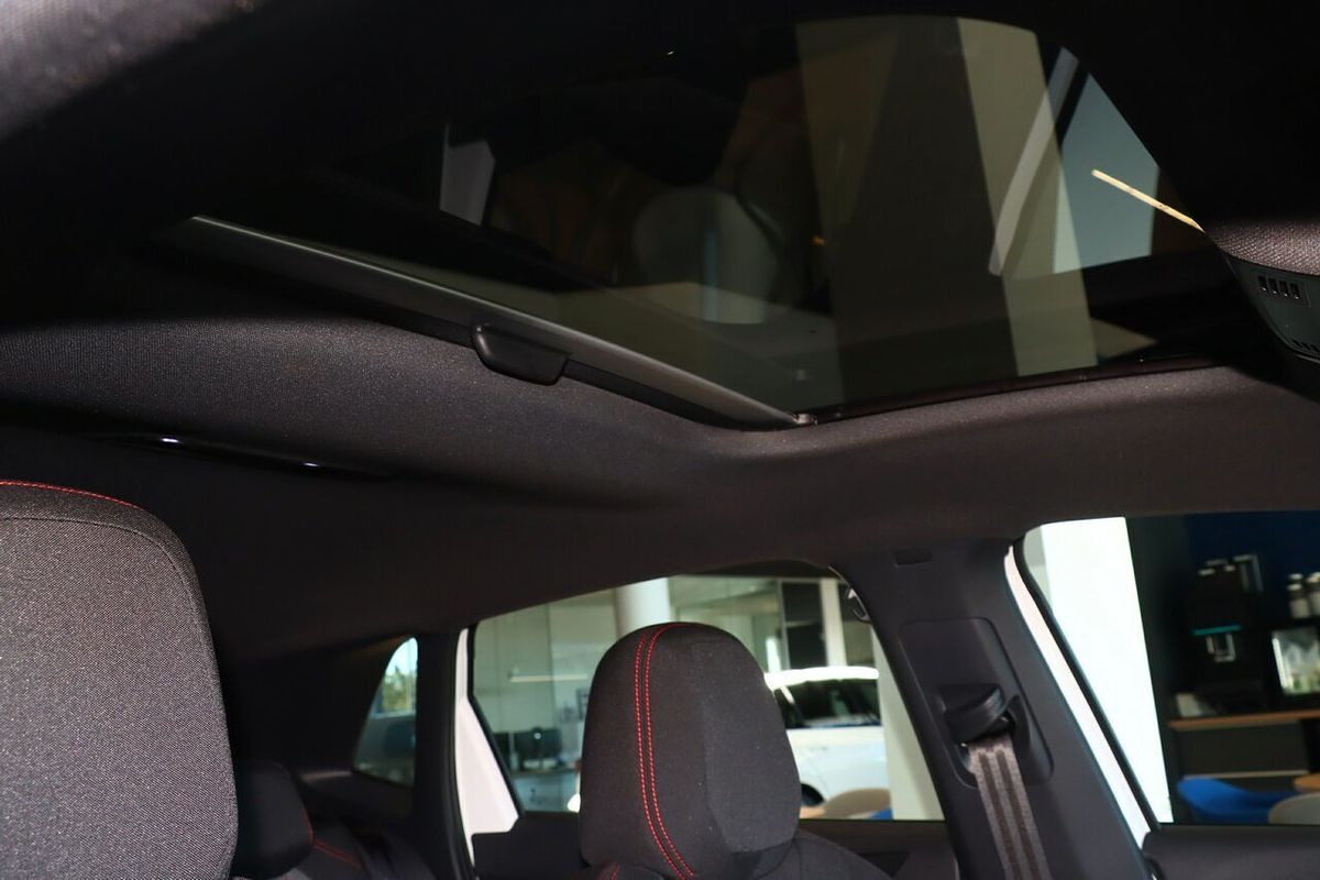 2025 Volkswagen Polo GTI AE