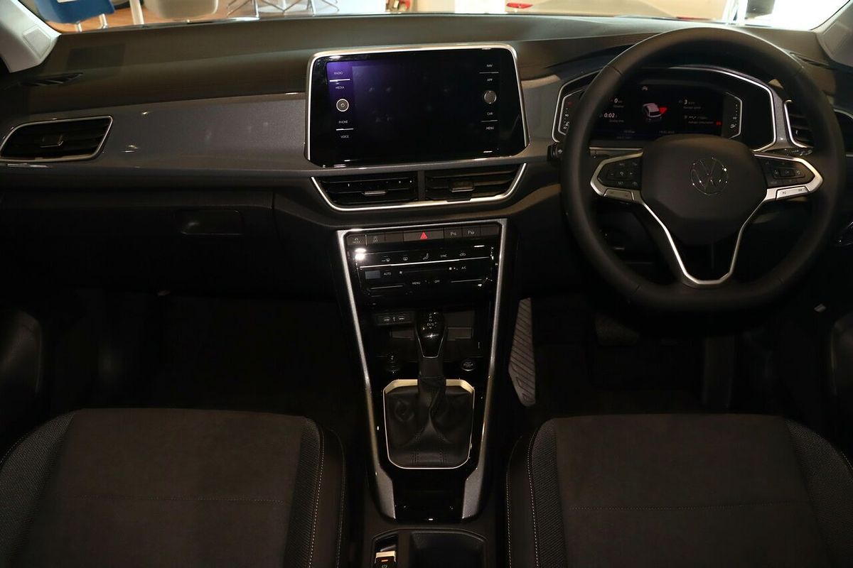 2025 Volkswagen T-Roc 110TSI Style D11