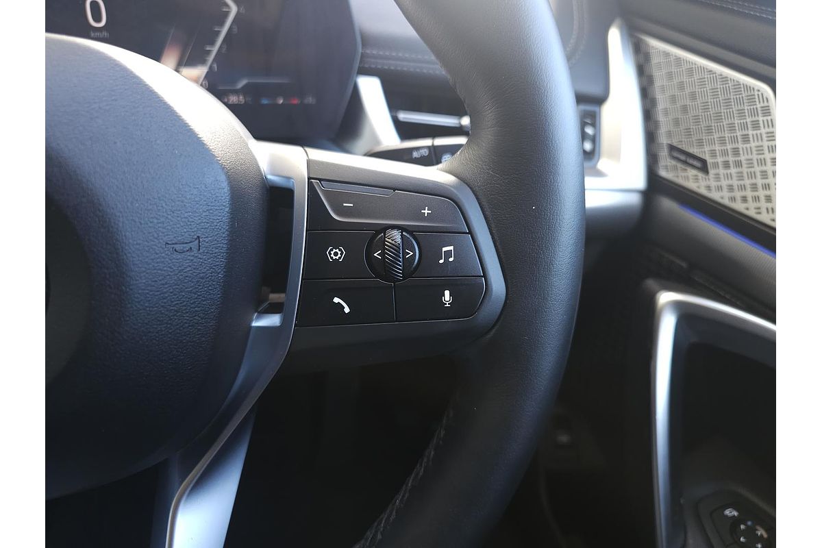 2022 BMW X1 sDrive18i U11