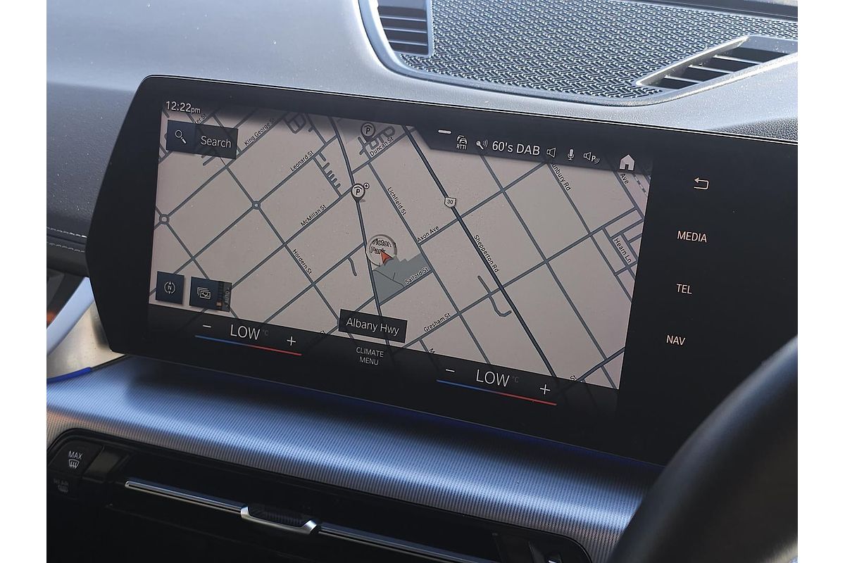 2022 BMW X1 sDrive18i U11