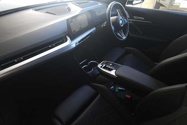 2022 BMW X1 sDrive18i U11