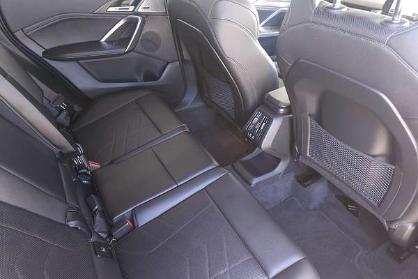 2022 BMW X1 sDrive18i U11