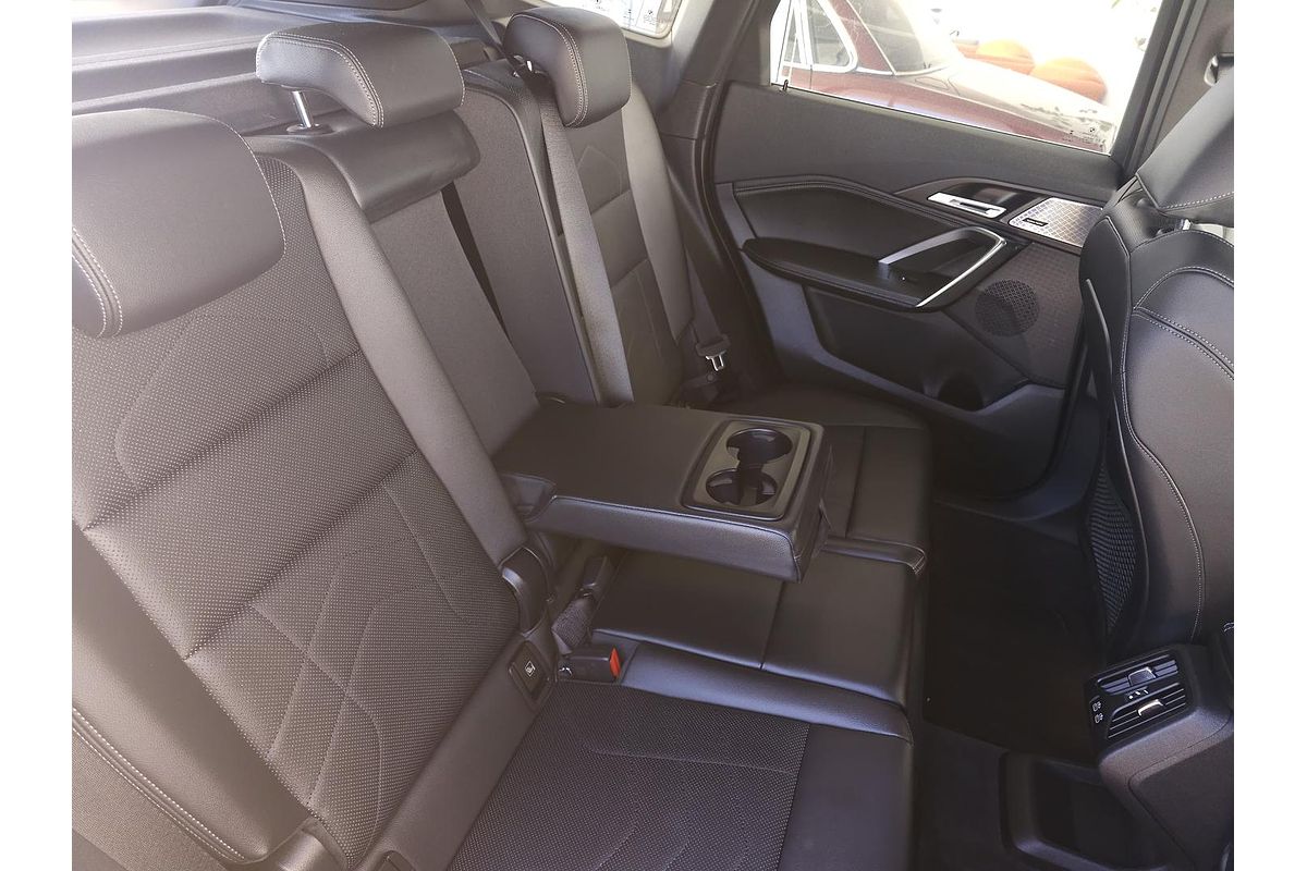 2022 BMW X1 sDrive18i U11