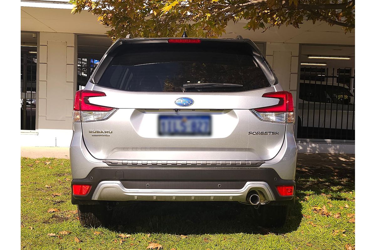 2024 Subaru Forester 2.5i-S S5