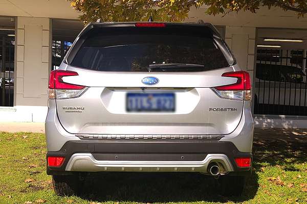 2024 Subaru Forester 2.5i-S S5