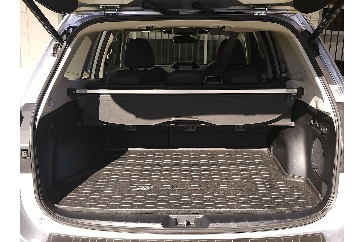 2024 Subaru Forester 2.5i-S S5