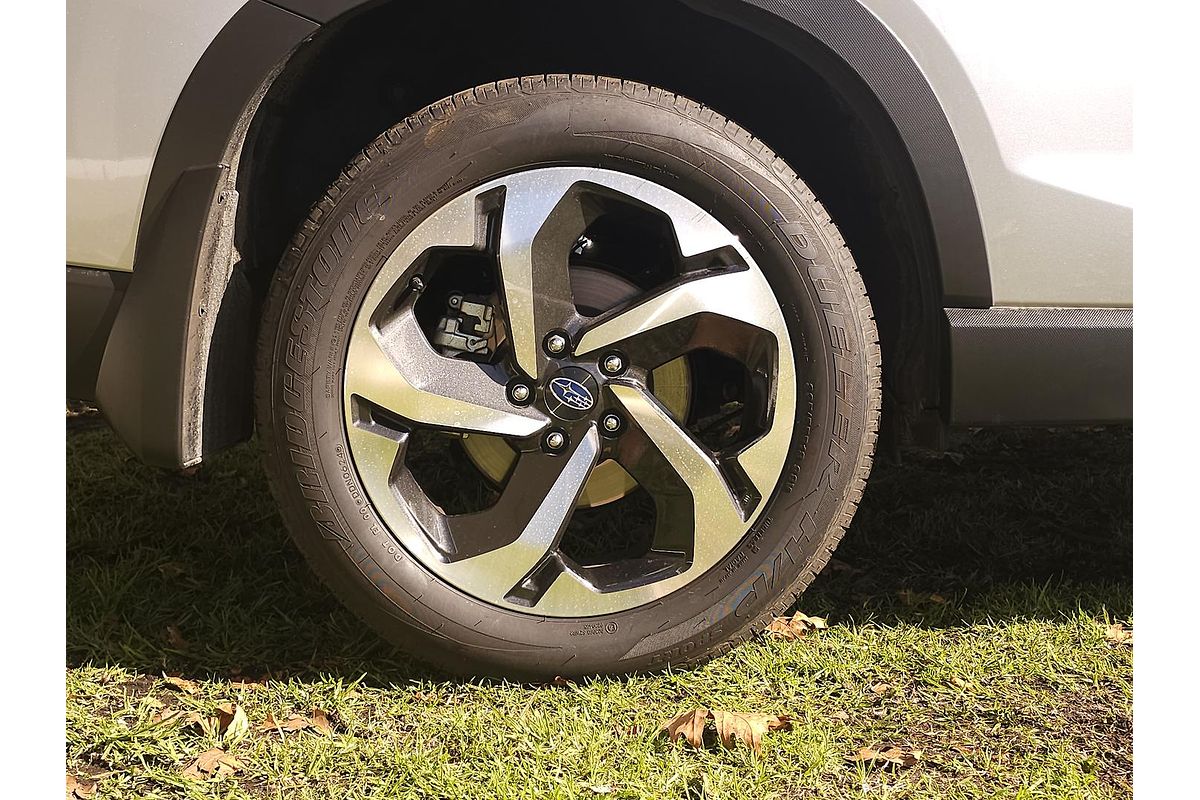 2024 Subaru Forester 2.5i-S S5
