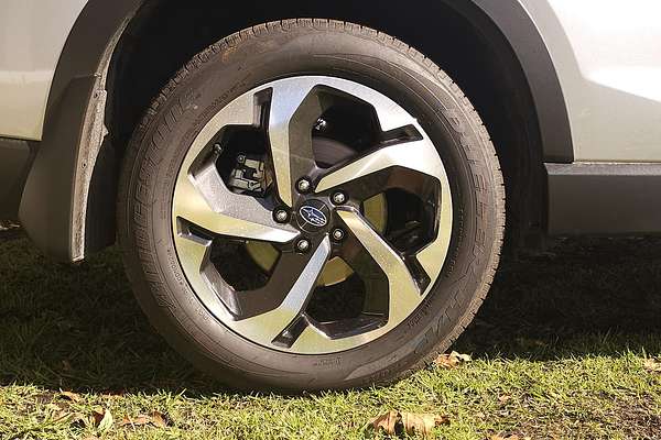 2024 Subaru Forester 2.5i-S S5