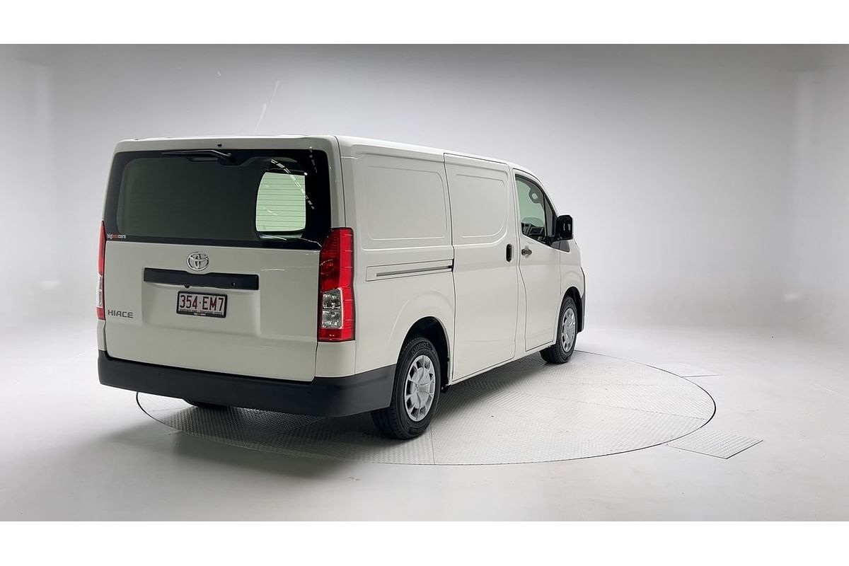2022 Toyota Hiace GDH300R LWB