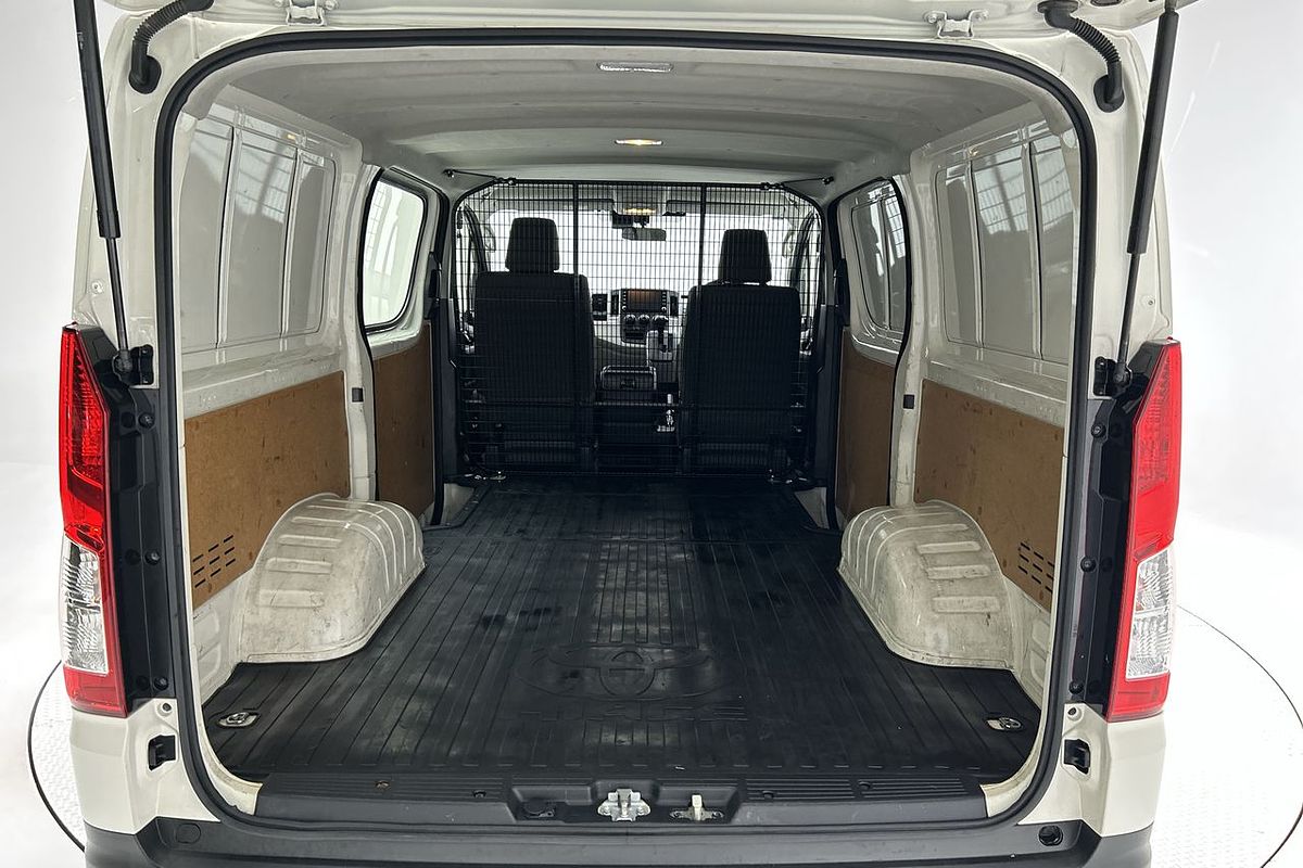 2022 Toyota Hiace GDH300R LWB
