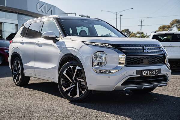 2022 Mitsubishi Outlander Exceed Tourer ZM