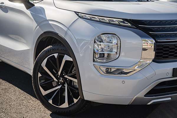 2022 Mitsubishi Outlander Exceed Tourer ZM