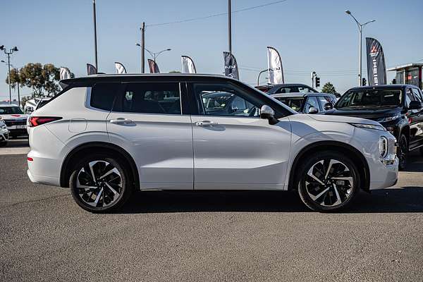 2022 Mitsubishi Outlander Exceed Tourer ZM